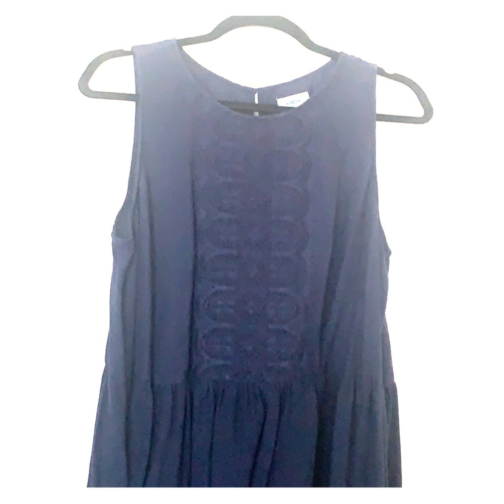 Old Navy, sleeveless Navy lace dress